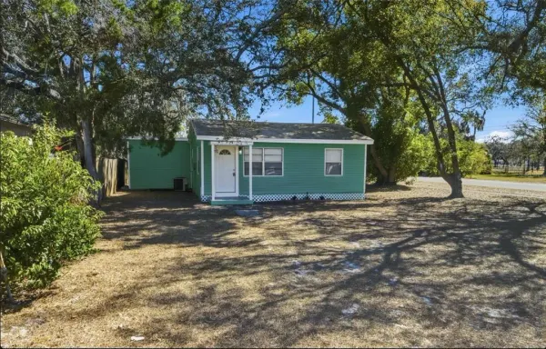 10001 N 20th Street, Tampa, FL, 33612