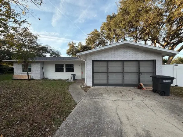 2076 Butternut Circle W, Clearwater, FL, 33763