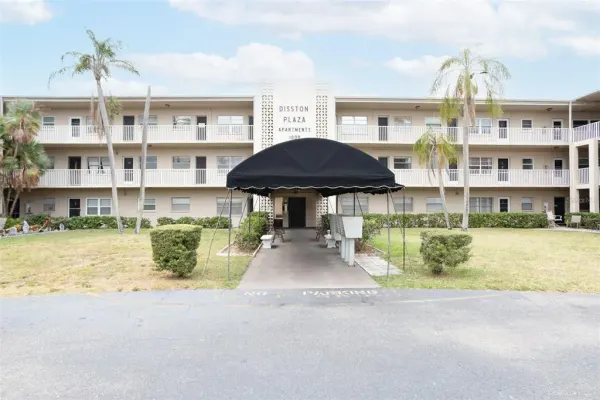 1000 49th Street N, Unit 115, St Petersburg, FL, 33710