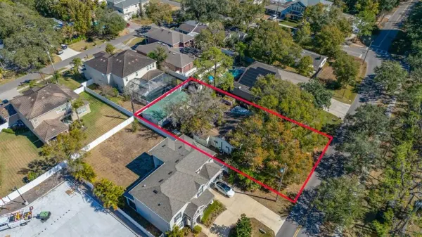 3705 W San Miguel Street N, Tampa, FL, 33629