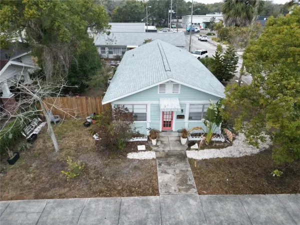 5810 N Suwanee Avenue, Tampa, FL, 33604