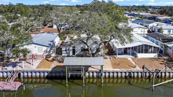 108 N Saint George Circle, Apollo Beach, FL, 33572