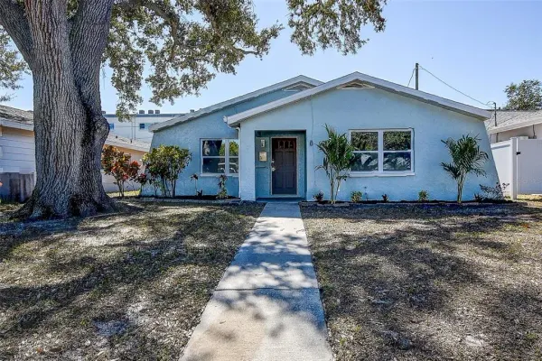130 42nd Avenue N, St Petersburg, FL, 33703