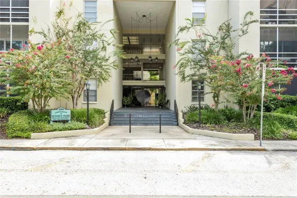 2302 S Manhattan Avenue, Unit 111, Tampa, FL, 33629