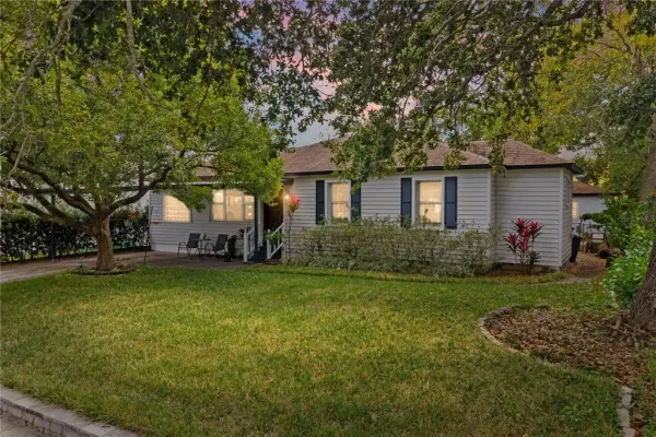 3704 W Platt Street, Tampa, FL, 33609