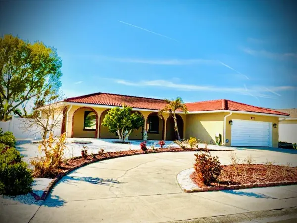 6512 Manila Palm Way, Apollo Beach, FL, 33572