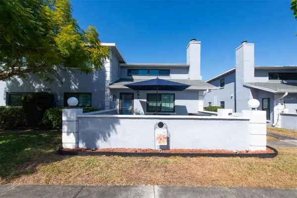 5757 Calais Boulevard N, Unit 2, St Petersburg, FL, 33714