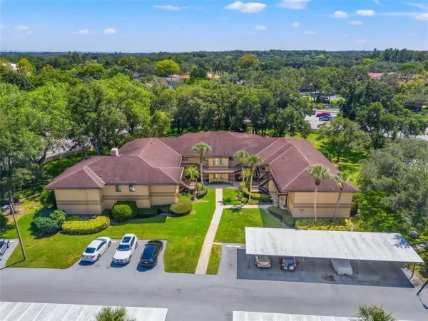 2682 Sabal Springs Circle, Unit 204, Clearwater, FL, 33761