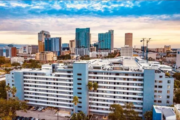 201 W Laurel Street, Unit 701, Tampa, FL, 33602