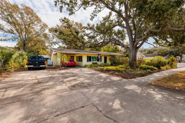 2306 S Lois Avenue, Tampa, FL, 33629