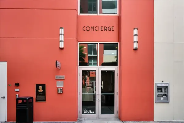 1120 E Kennedy Boulevard, Unit 827, Tampa, FL, 33602