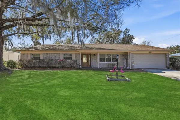 807 W Russell Drive, Plant City, FL, 33563