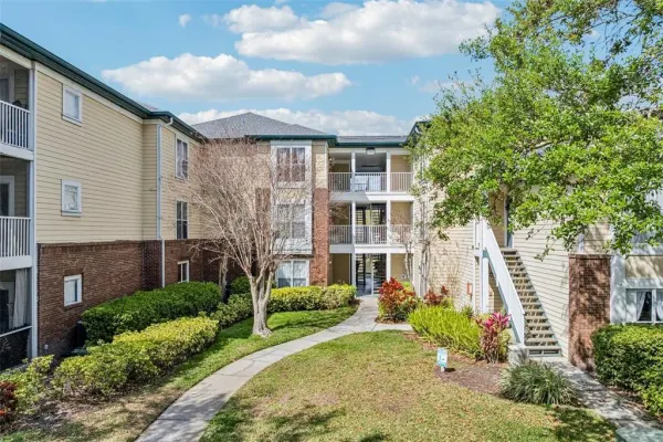 4211 Chatham Oak Court, Unit 123, Tampa, FL, 33624