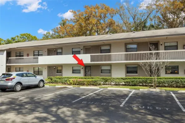 3034 Eastland Boulevard, Unit D104, Clearwater, FL, 33761