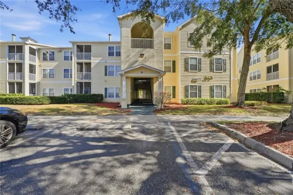 18311 Bridle Club Drive, Tampa, FL, 33647