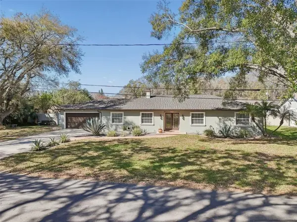 7810 N Cameron Avenue, Tampa, FL, 33614