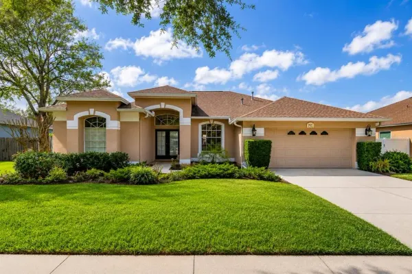 9617 Greenbank Drive, Riverview, FL, 33569