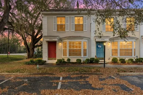37236 Embassy Park Lane, Unit 1, Dade City, FL, 33525