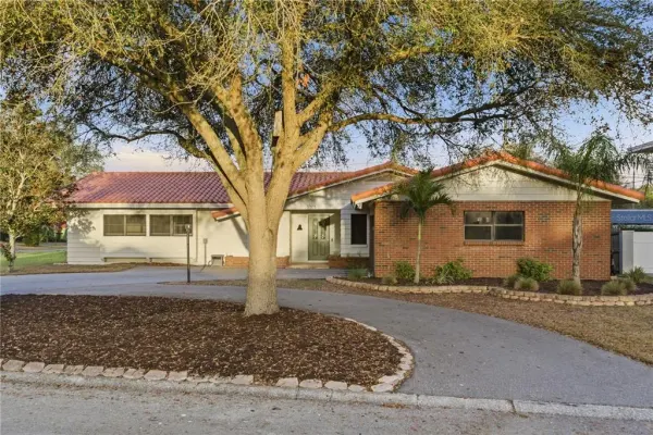1001 Willowbranch Avenue, Clearwater, FL, 33764
