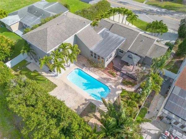 333 30th Avenue N, St Petersburg, FL, 33704