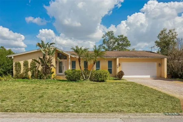 3025 Samara Drive, Tampa, FL, 33618