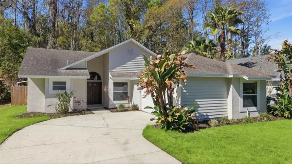 812 Crestridge Drive, Tarpon Springs, FL, 34688