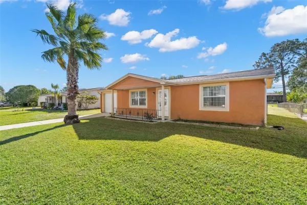 4642 Eastwood Lane, Holiday, FL, 34690