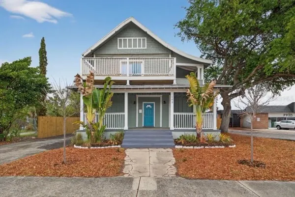 105 W Columbus Drive, Tampa, FL, 33602
