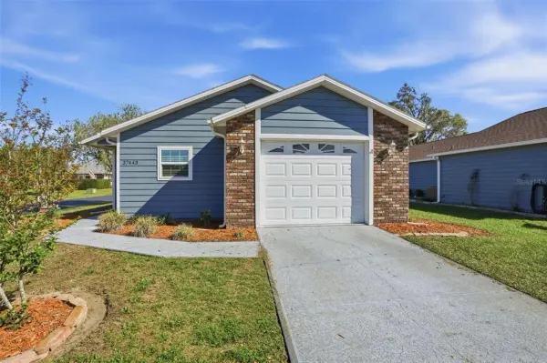 37443 Redberry Court, Zephyrhills, FL, 33542