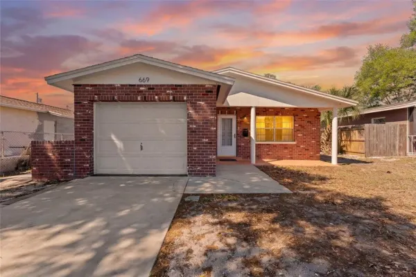 669 52nd Avenue S, St Petersburg, FL, 33705