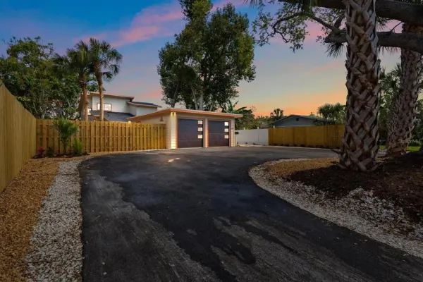 419 64th Avenue S, St Petersburg, FL, 33705