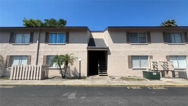 7524 Needle Leaf Place, Unit 32, Tampa, FL, 33617