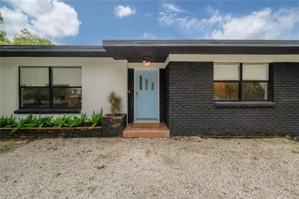 1304 W Bogie Drive, Tampa, FL, 33612