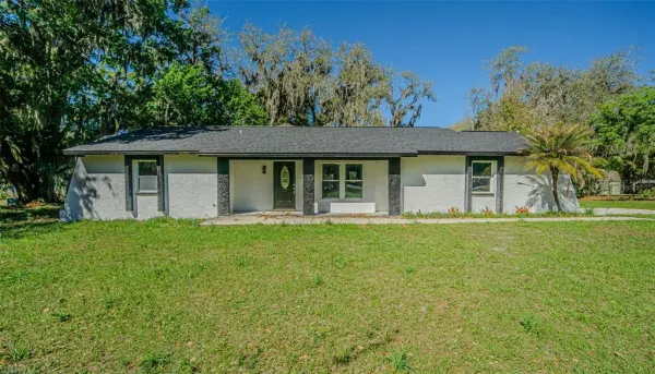 8807 Overlook Drive, Wesley Chapel, FL, 33545