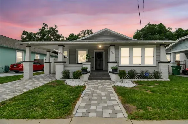 904 E Hamilton Avenue, Tampa, FL, 33604
