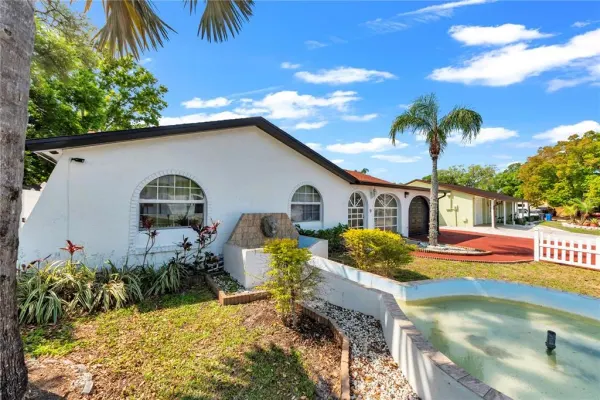 9043 Hickory Circle, Tampa, FL, 33615