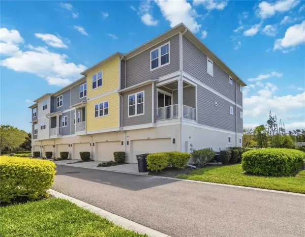 9545 W Park Village Drive, Tampa, FL, 33626