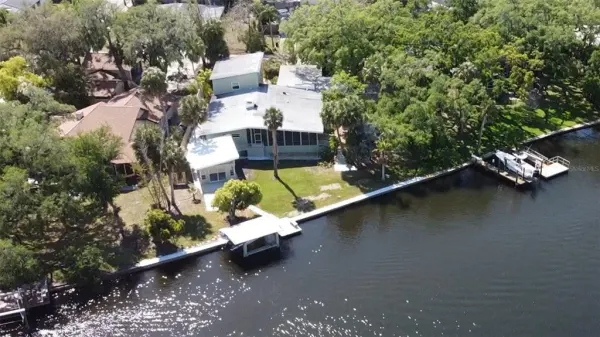 7102 Mandy Lane, New Port Richey, FL, 34652