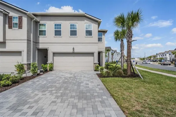 19219 Blue Pond Drive, Lutz, FL, 33558