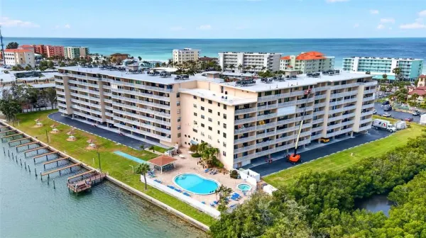 19451 Gulf Boulevard, Unit 204, Indian Shores, FL, 33785