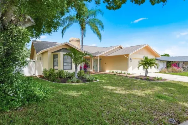1011 Ridge Drive, Palm Harbor, FL, 34683