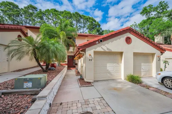 3460 Countryside Boulevard, Unit 44, Clearwater, FL, 33761