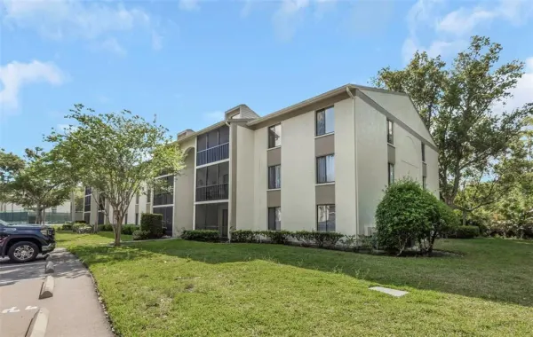 3166 Lake Pine Way S, Unit H1, Tarpon Springs, FL, 34688