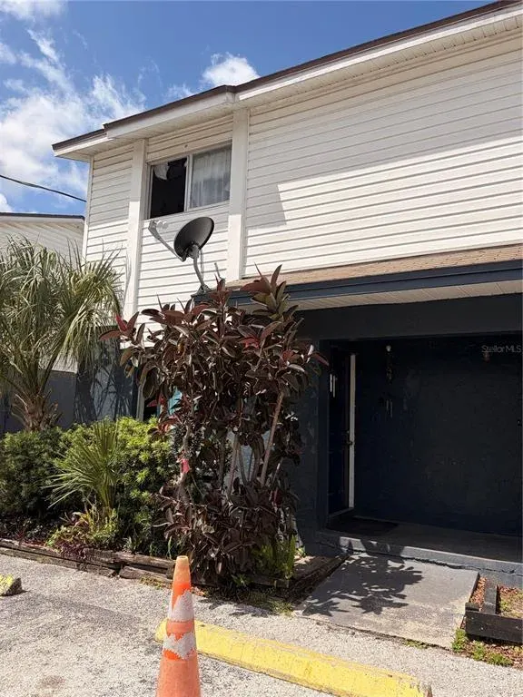 13050 Londondary Place, Tampa, FL, 33612