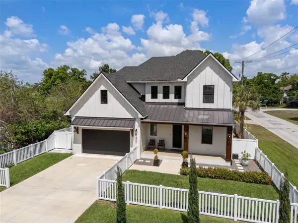 3601 W Rogers Avenue, Tampa, FL, 33611
