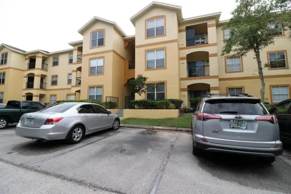 5610 Pinnacle Heights Circle, Unit 107, Tampa, FL, 33624