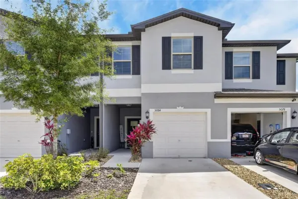 5084 Forum Blvd, Holiday, FL, 34690