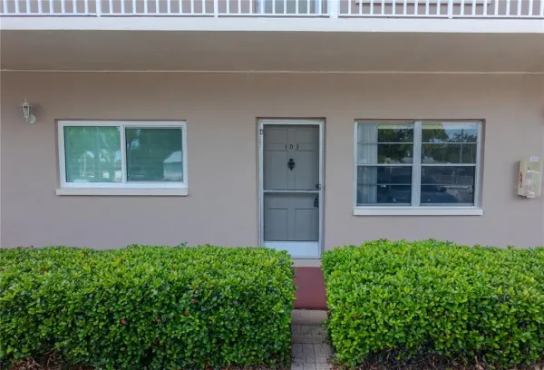 6645 1st Avenue N, Unit 103, St Petersburg, FL, 33710