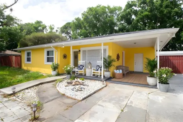 7716 E Comanche Avenue, Tampa, FL, 33610