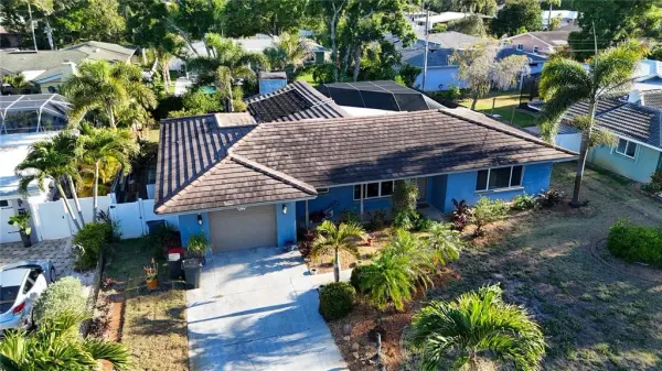 33 Southwind Drive, Belleair Bluffs, FL, 33770